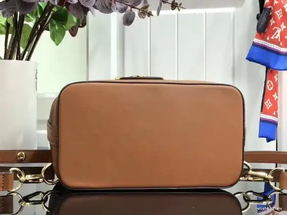 WIS BACKPACK LOUIS VUITTON DAUPHINE 0530